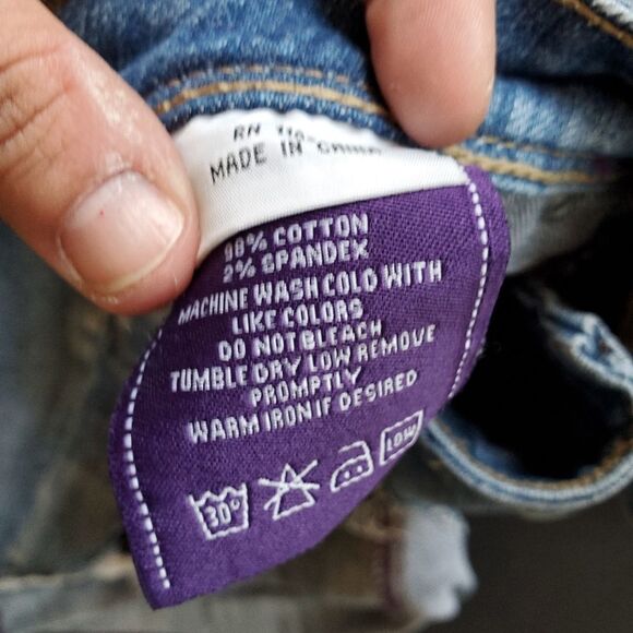 Vigoss Jean Shorts - Picture 3 of 9